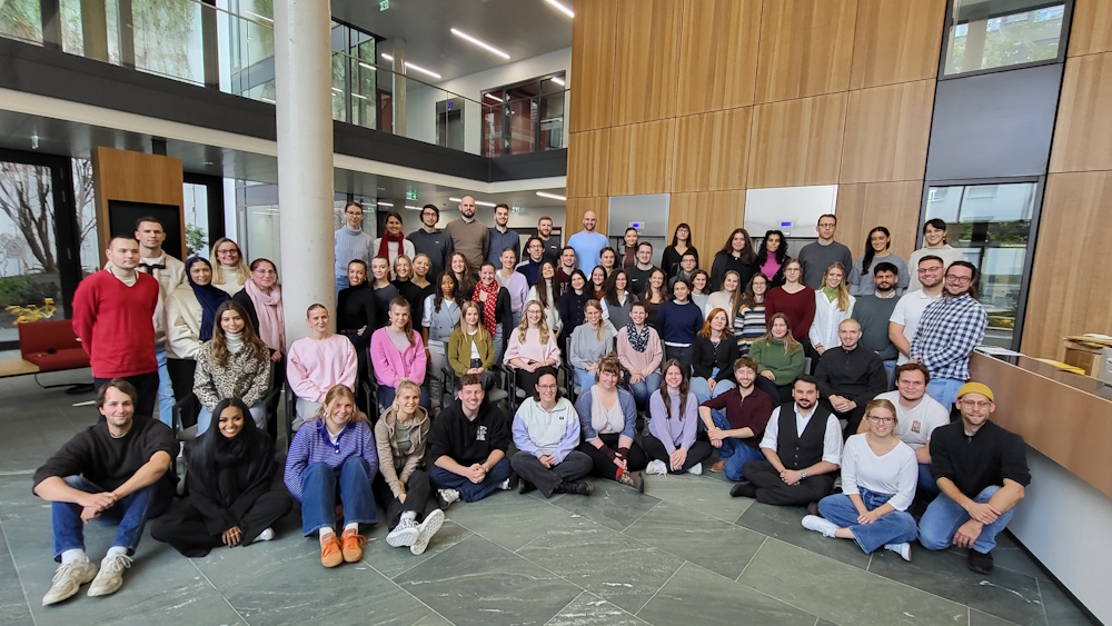 liv20251101a.jpg LiV 1.11.25